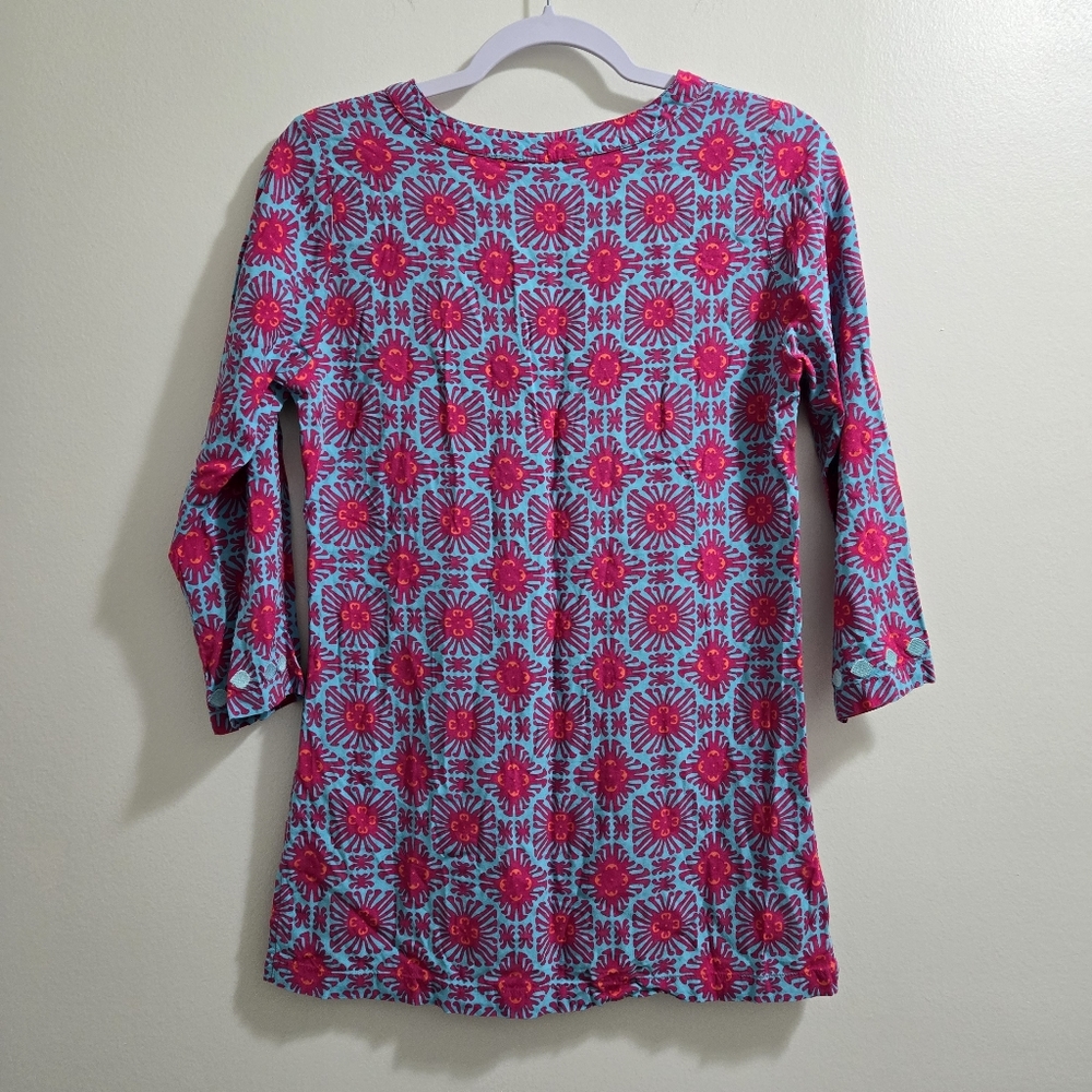 ESCAPADA LIVING Geometric Embroidered Vibrant V neck 3/4 Sleeve Top XS - Picture 4 of 10